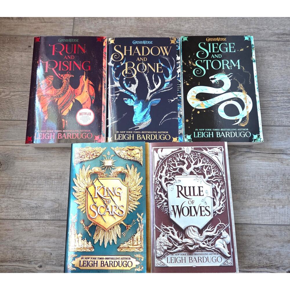 Leigh Bardugo Grishaverse Set Shadow and Bone Trilogy + King of Scars Duology
